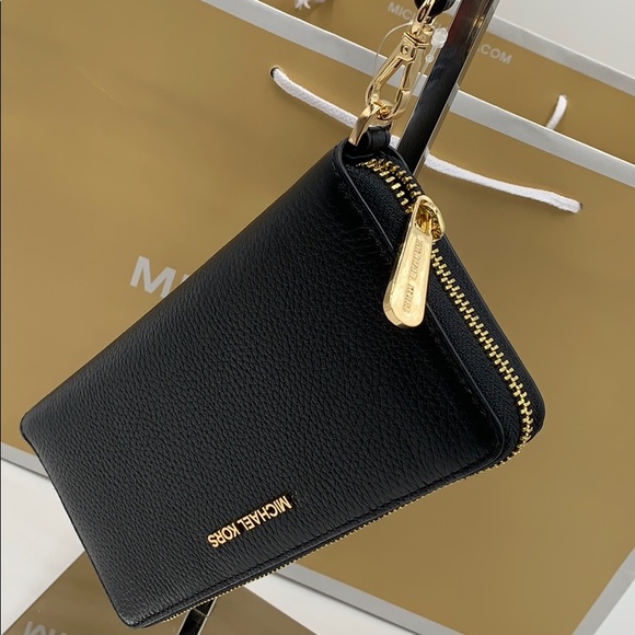 MICHAEL KORS Jet Set Travel Continental Zip - Picture 6 of 15